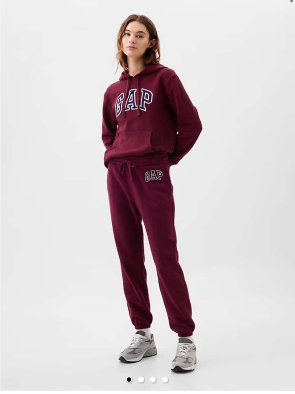 GAP Burgundy Logo Hoodie & Joggers Set